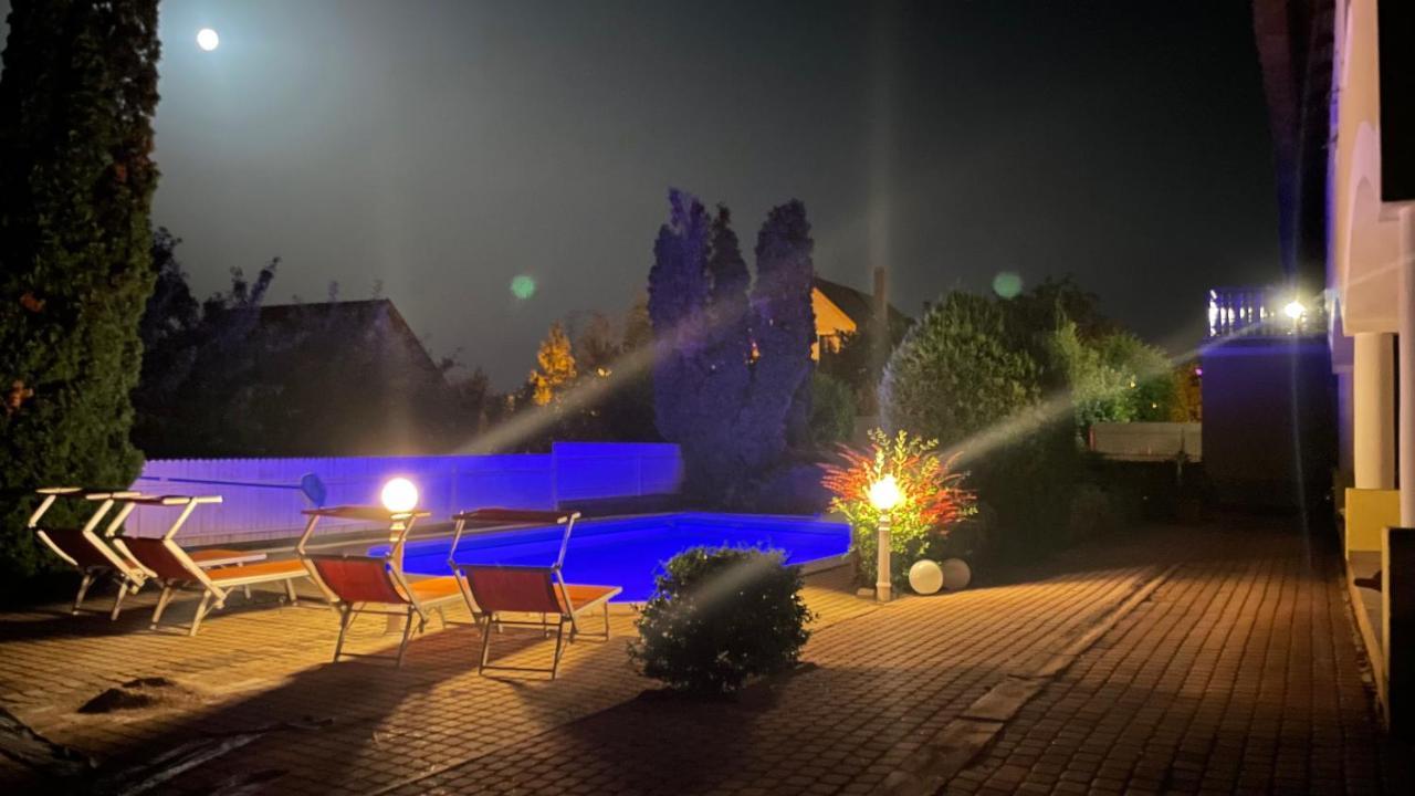 Revfueloep Csoda Exteriér fotografie